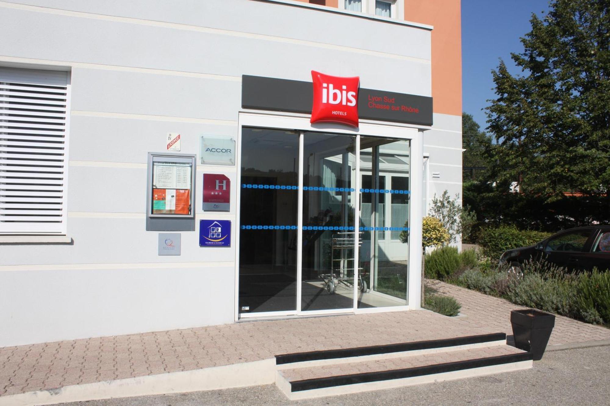 מלון Ibis Lyon Sud Chasse Sur Rhone מראה חיצוני תמונה