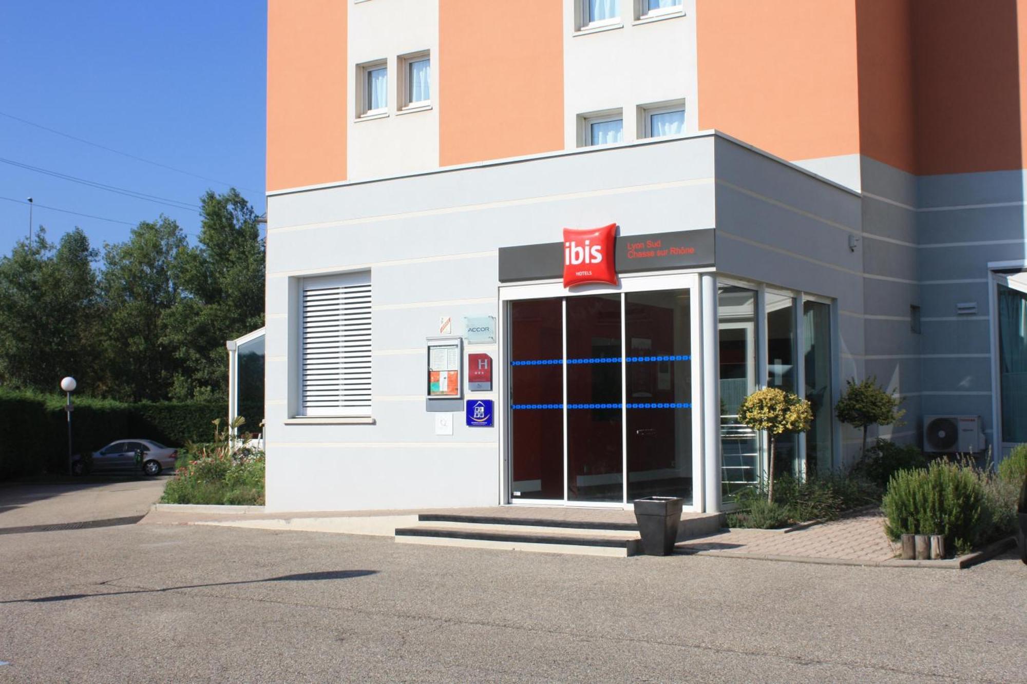 מלון Ibis Lyon Sud Chasse Sur Rhone מראה חיצוני תמונה