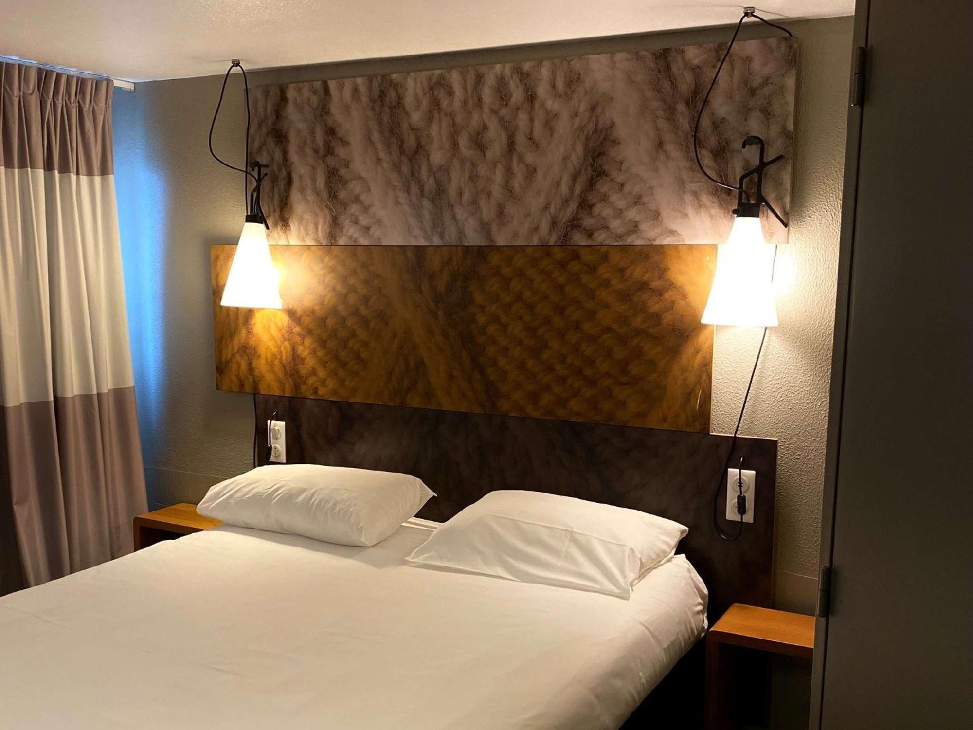 מלון Ibis Lyon Sud Chasse Sur Rhone מראה חיצוני תמונה