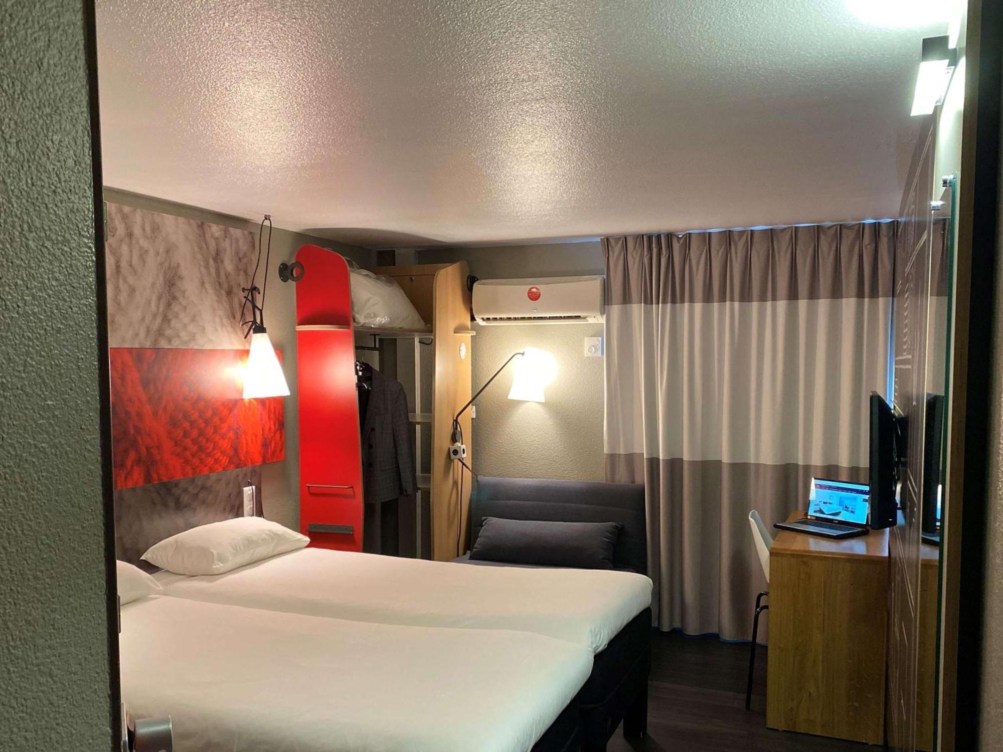 מלון Ibis Lyon Sud Chasse Sur Rhone מראה חיצוני תמונה